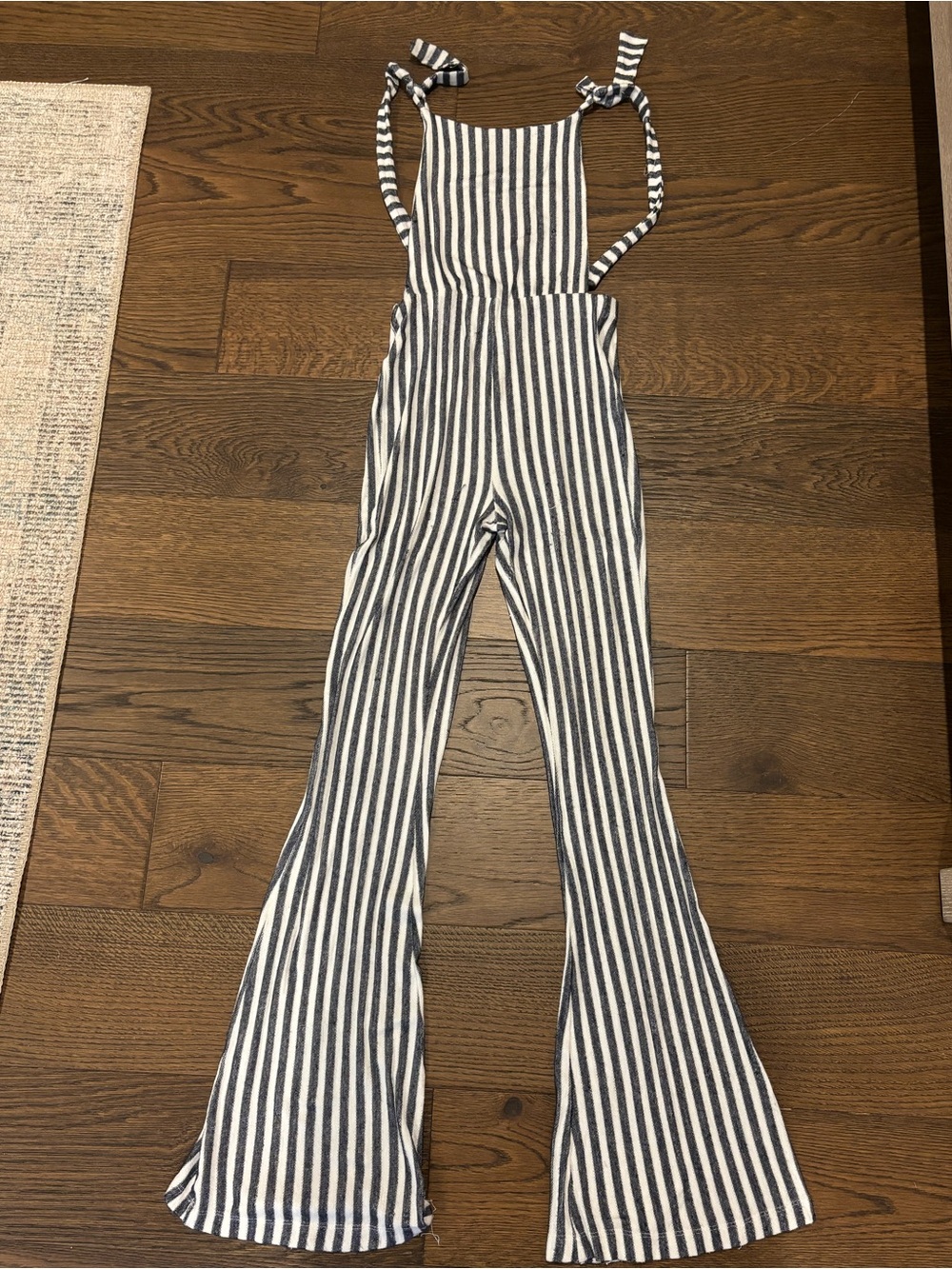 Harlow Jade overalls, size small